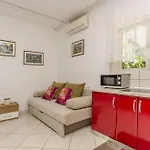 Neva Apartmán