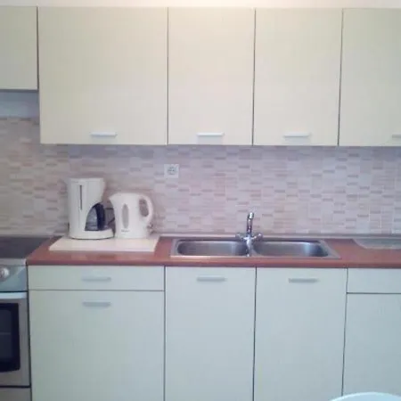 Neva Apartment *