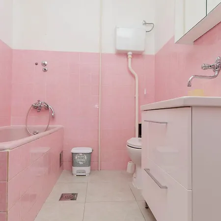 Apartment Neva Brodarica (Sibenik-Knin)